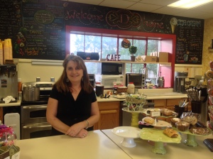 Click here for our audio slideshow, featuring Dolce Delight owner, Maria Cacciotti Salino!